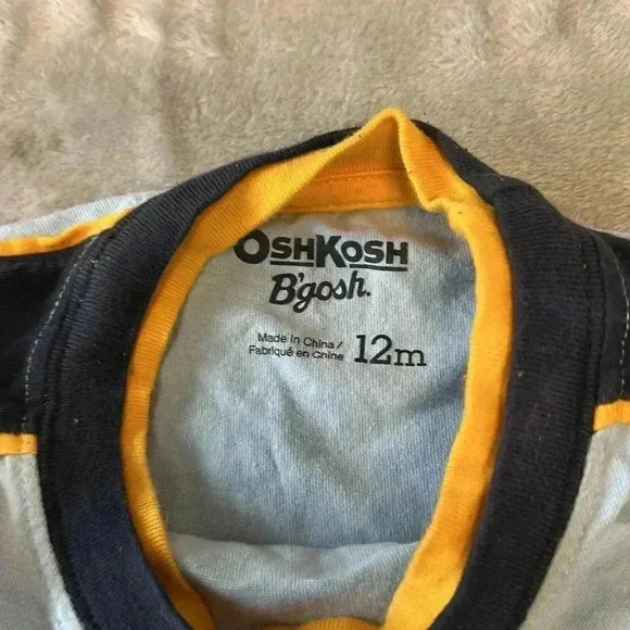 Oshkosh B’gosh - 2 piece set. Size 12 months - Picture 3 of 8